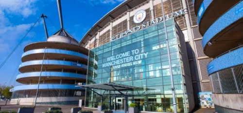 Manchester City värvar brasiliansk talang